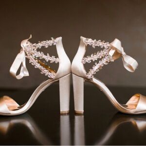 Badgley Mischka Women's Everafter Heel